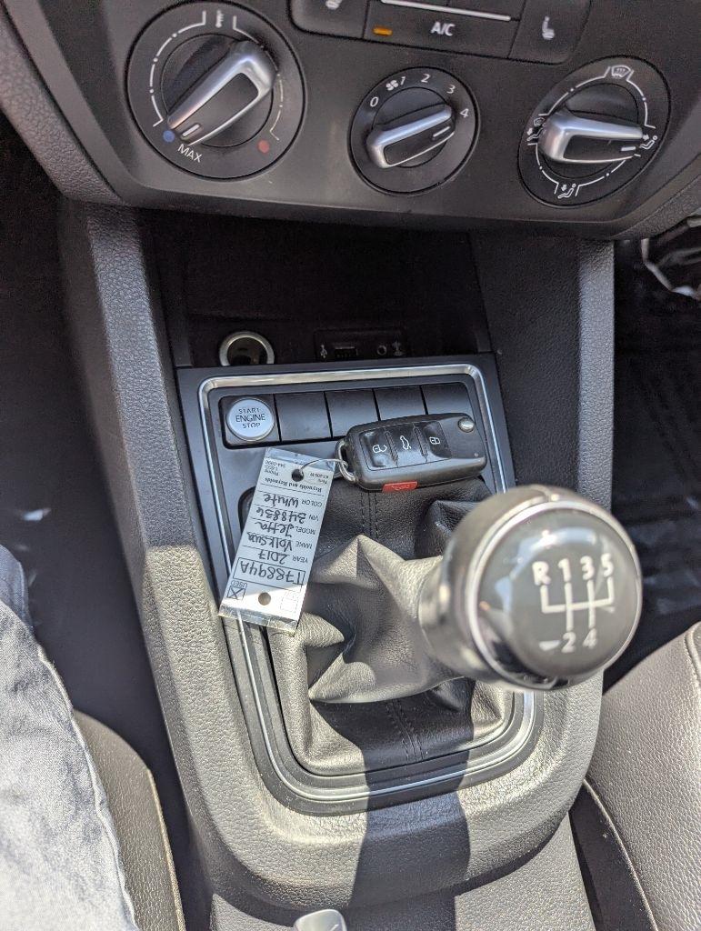 Volkswagen Jetta 1.4T SE Manual 2017