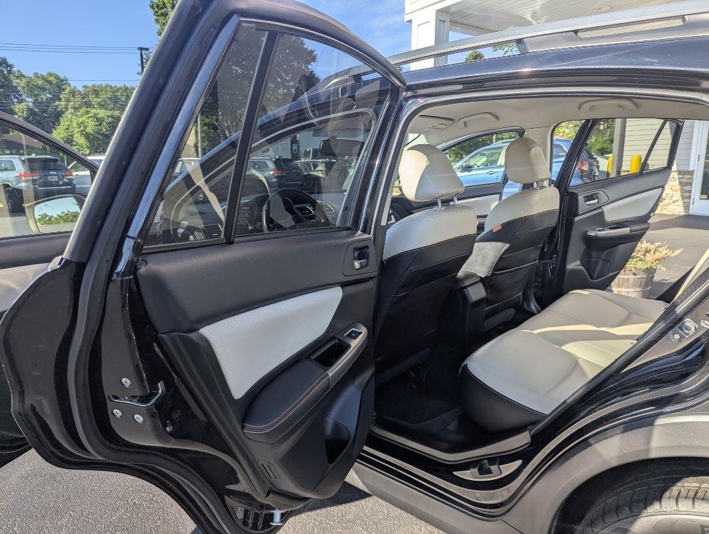 Subaru Crosstrek 5dr CVT 2.0i Limited 2016