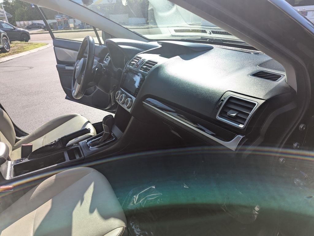 Subaru Crosstrek 5dr CVT 2.0i Limited 2016