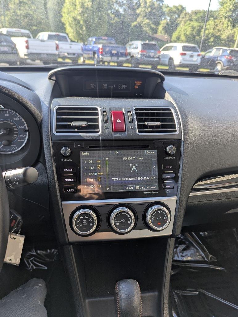 Subaru Crosstrek 5dr CVT 2.0i Limited 2016