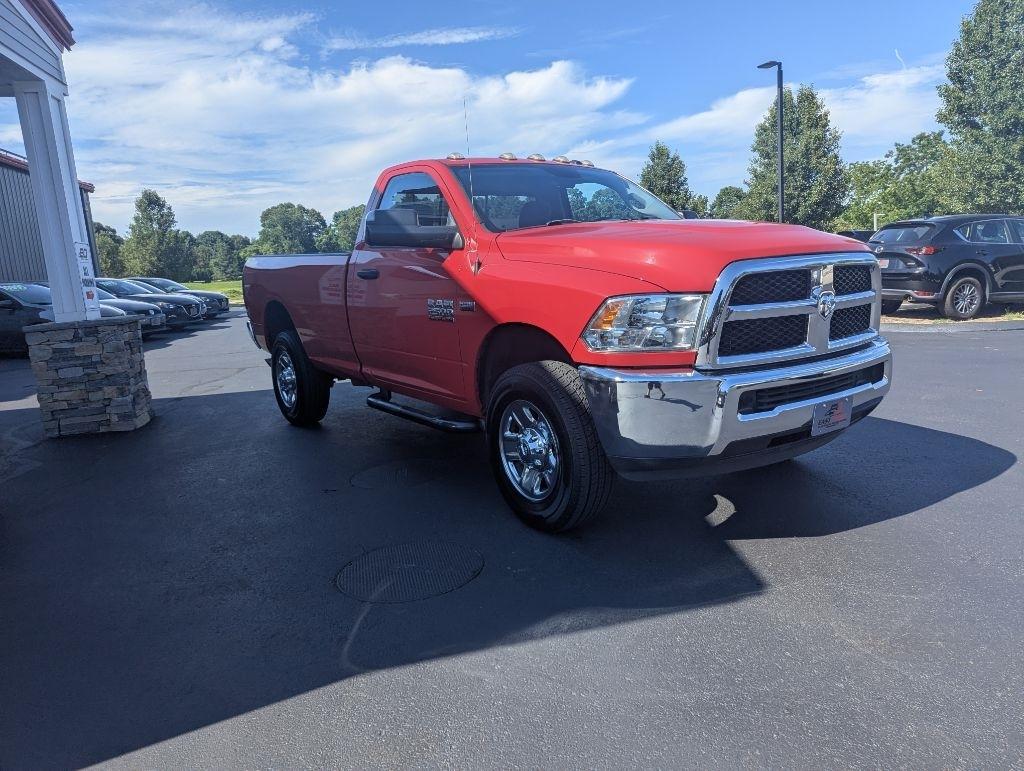 RAM 2500 Tradesman 4x4 Reg Cab 8' Box 2018