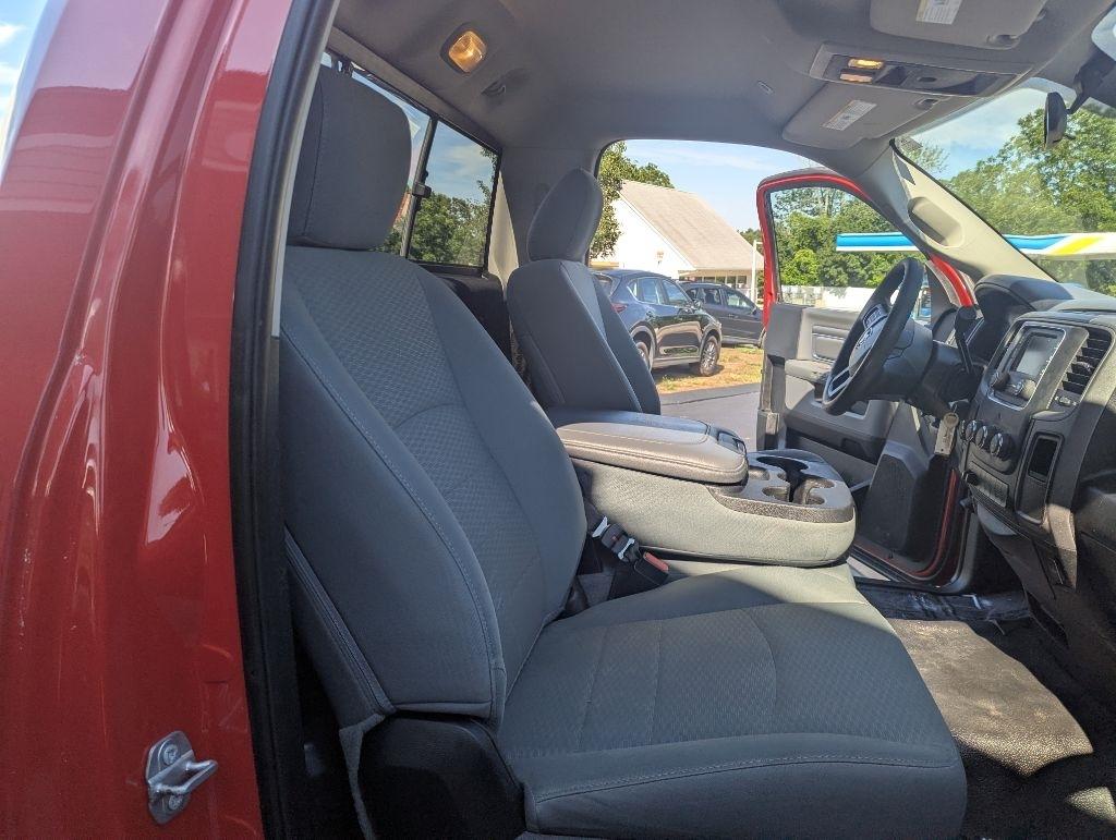 RAM 2500 Tradesman 4x4 Reg Cab 8' Box 2018