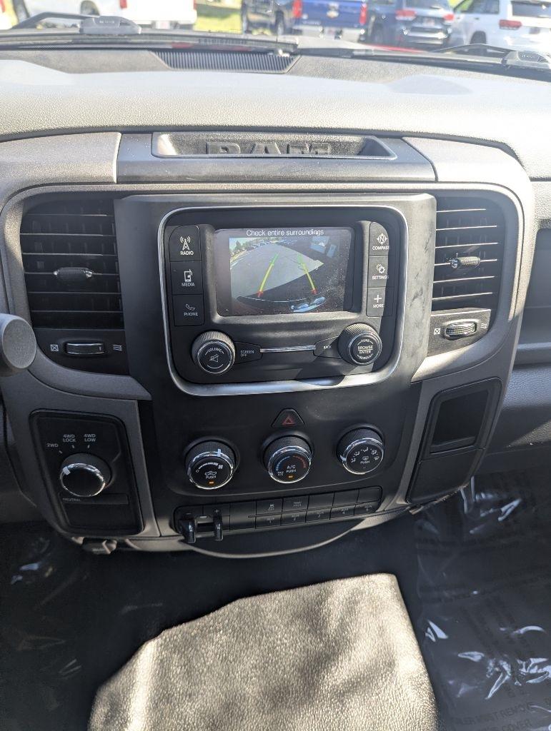 RAM 2500 Tradesman 4x4 Reg Cab 8' Box 2018