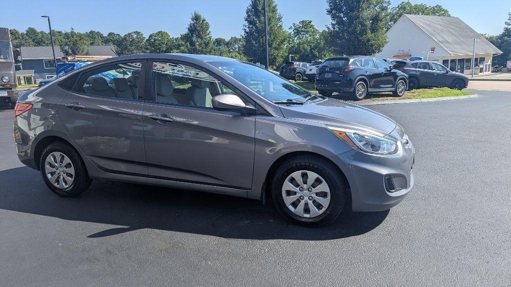 Hyundai Accent 4dr Sdn Auto SE 2016