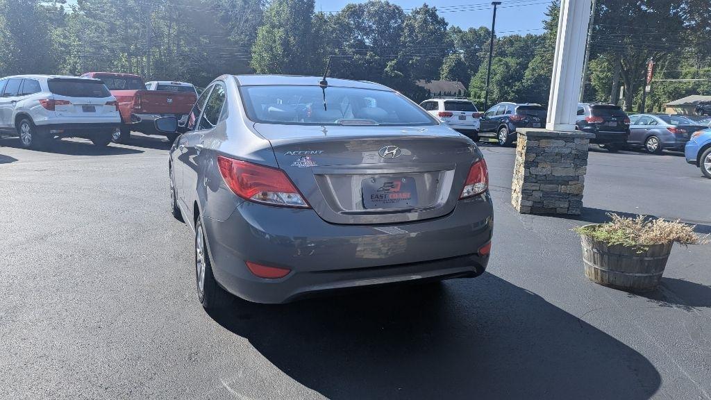Hyundai Accent 4dr Sdn Auto SE 2016