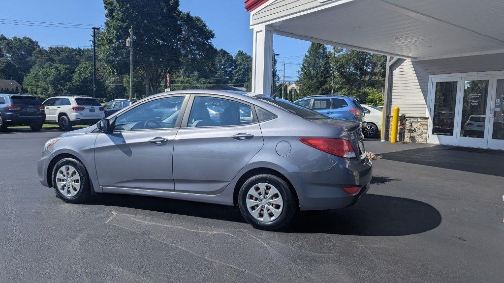 Hyundai Accent 4dr Sdn Auto SE 2016