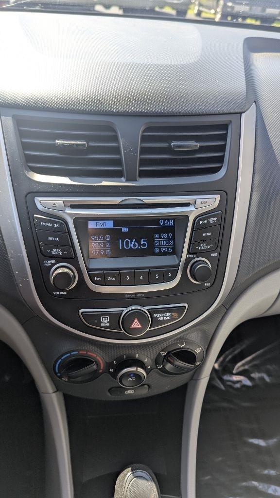 Hyundai Accent 4dr Sdn Auto SE 2016