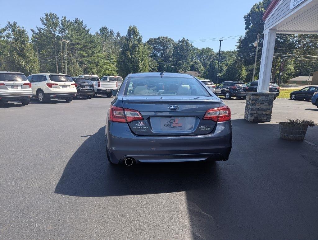 Subaru Legacy 4dr Sdn 2.5i Premium PZEV 2016