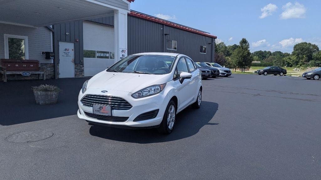 Ford Fiesta 4dr Sdn SE 2014
