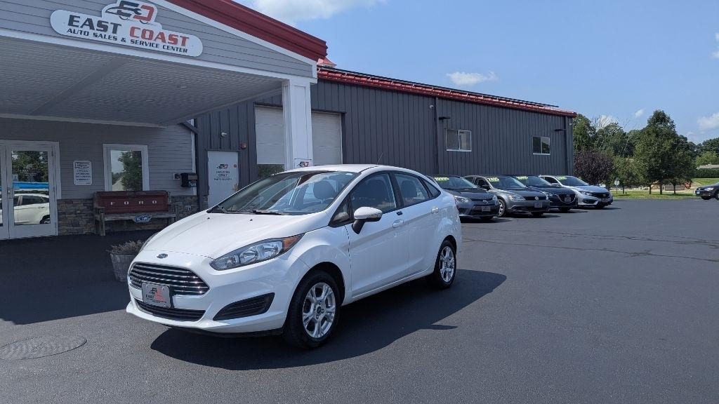 Ford Fiesta 4dr Sdn SE 2014