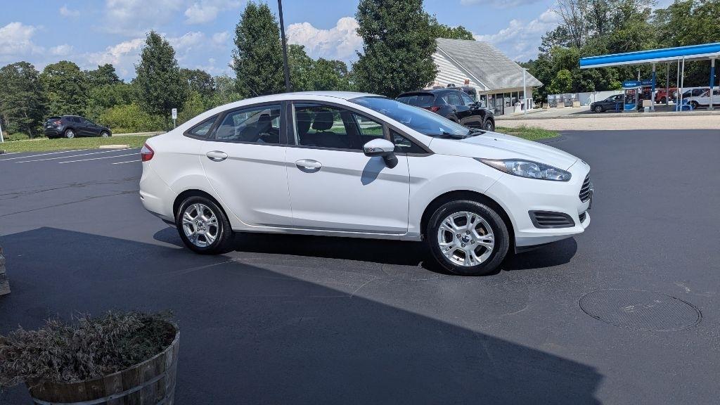 Ford Fiesta 4dr Sdn SE 2014