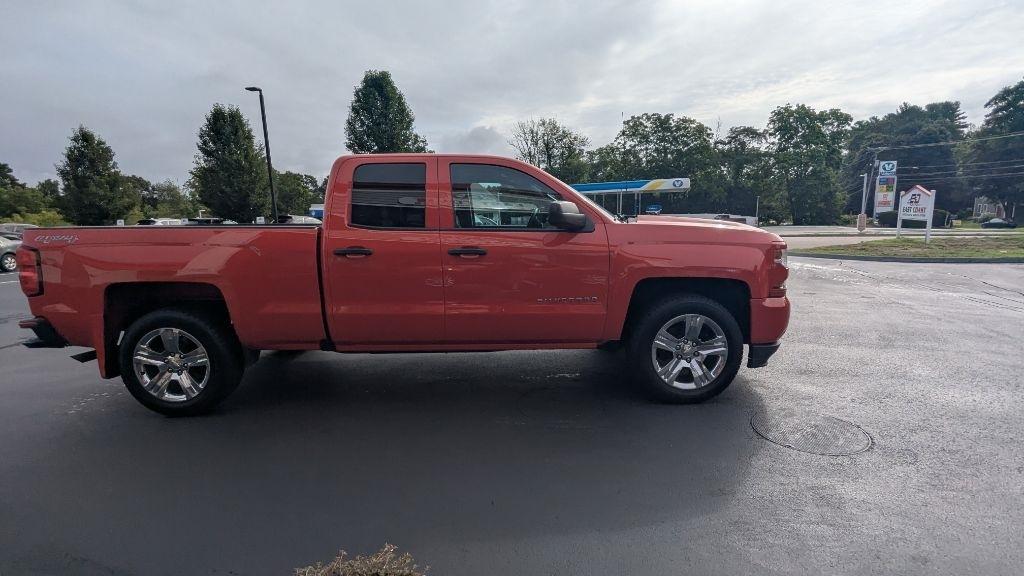 Chevrolet Silverado 1500 4WD Double Cab 143.5" Custom 2017