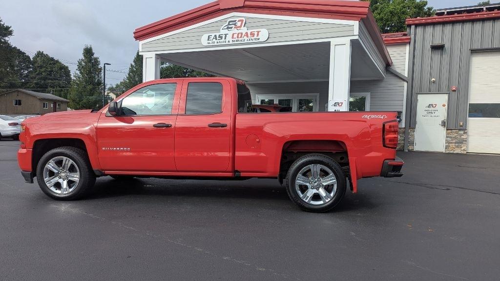 Chevrolet Silverado 1500 4WD Double Cab 143.5" Custom 2017