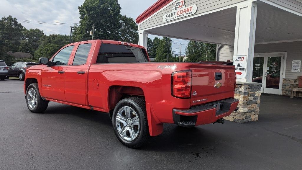 Chevrolet Silverado 1500 4WD Double Cab 143.5" Custom 2017