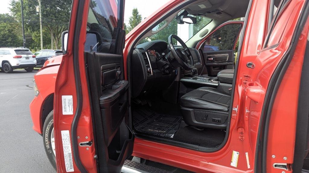 RAM 1500 4WD Quad Cab 140.5" Sport 2013