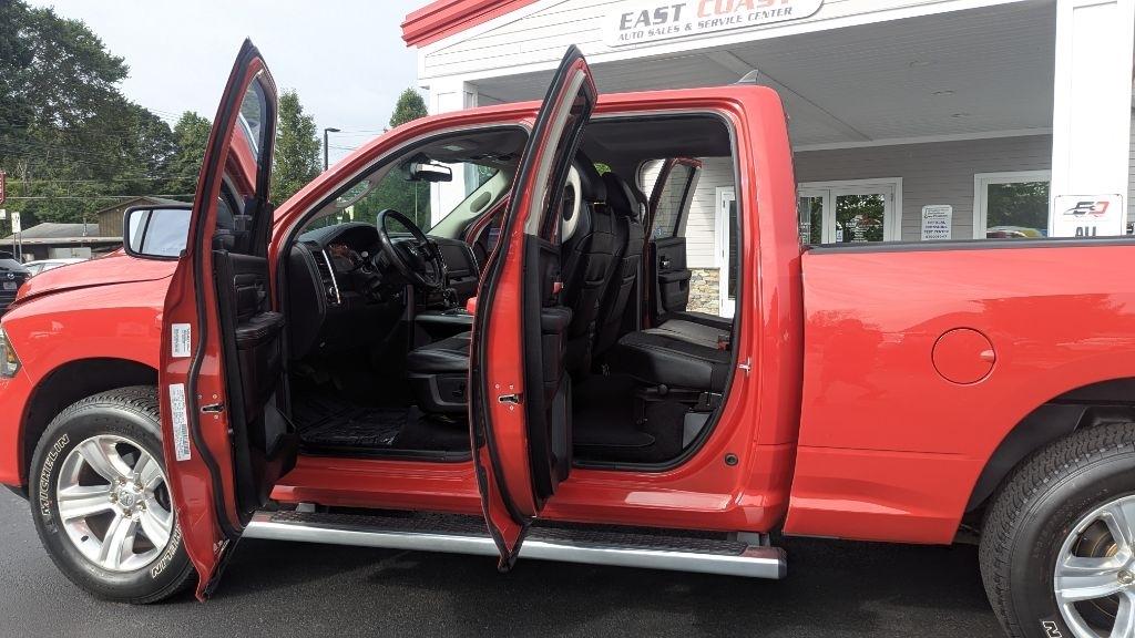 RAM 1500 4WD Quad Cab 140.5" Sport 2013