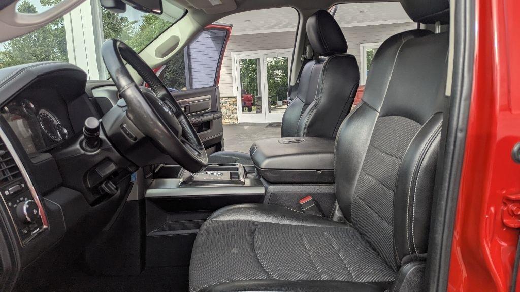 RAM 1500 4WD Quad Cab 140.5" Sport 2013