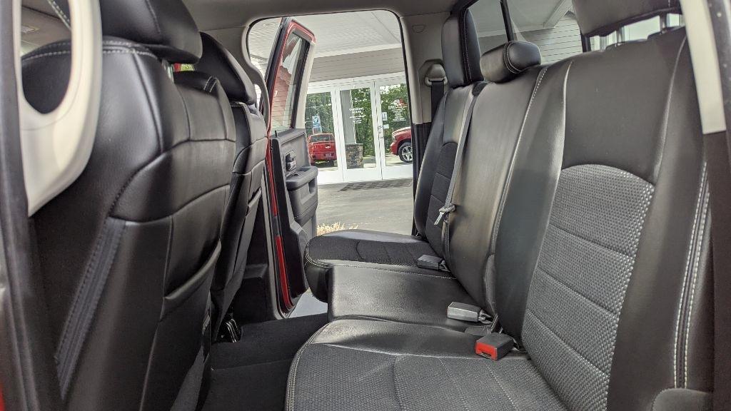 RAM 1500 4WD Quad Cab 140.5" Sport 2013