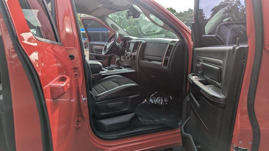RAM 1500 4WD Quad Cab 140.5" Sport 2013