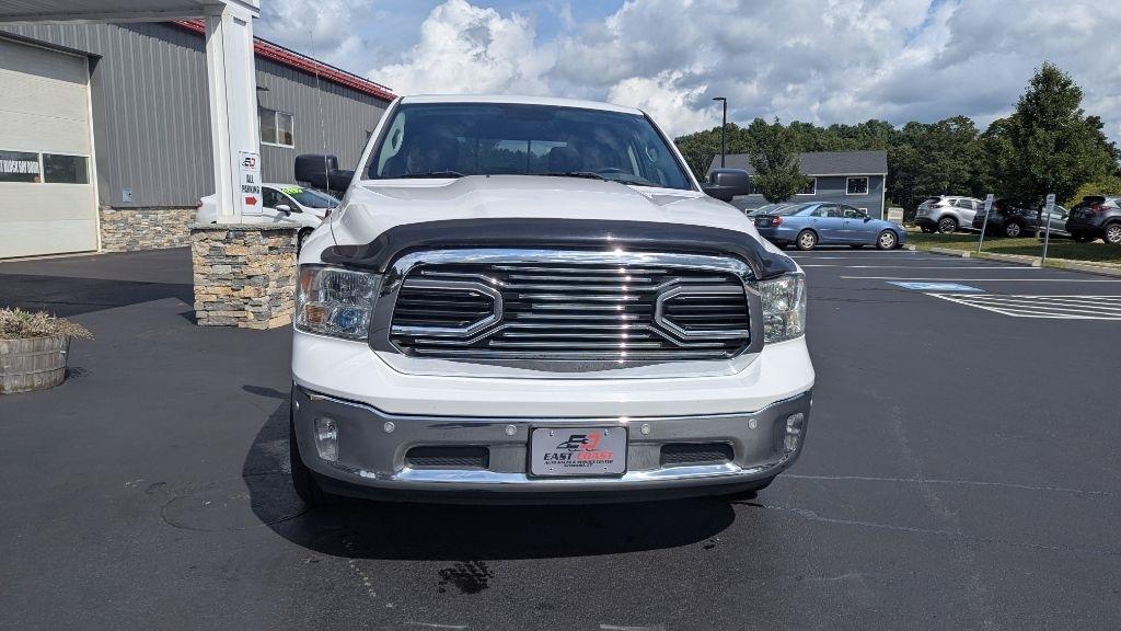 RAM 1500 Big Horn 4x4 Crew Cab 5'7" Box 2017