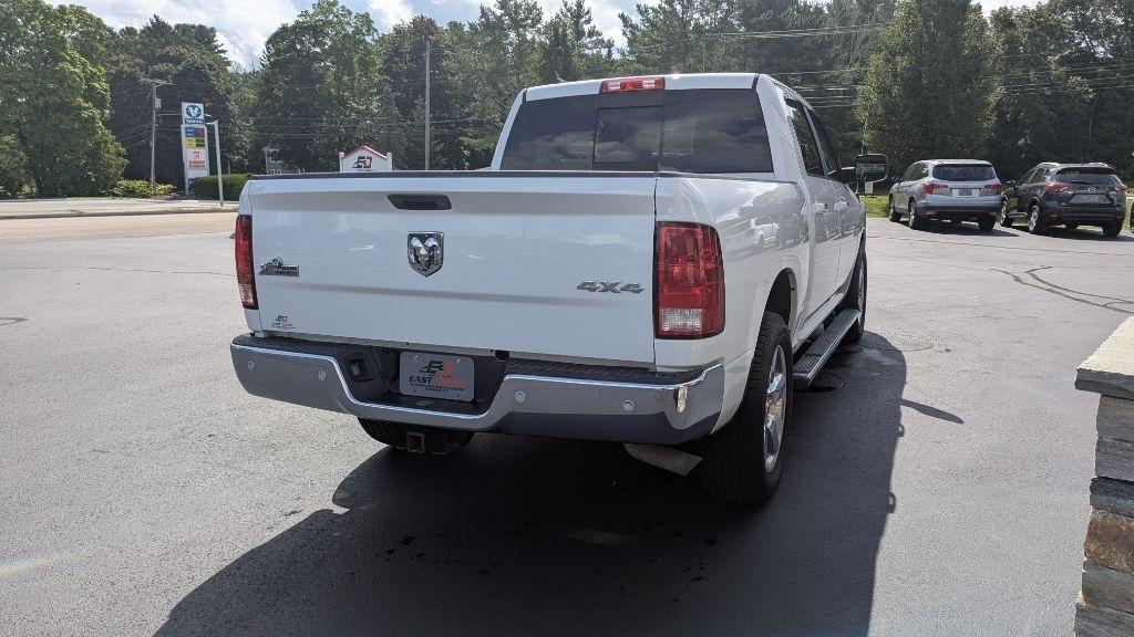 RAM 1500 Big Horn 4x4 Crew Cab 5'7" Box 2017