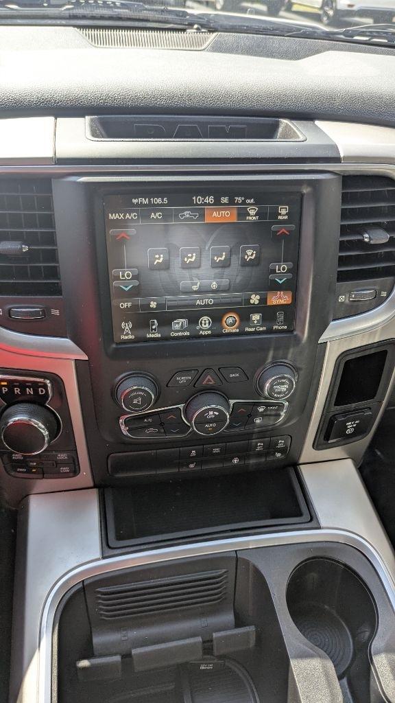 RAM 1500 Big Horn 4x4 Crew Cab 5'7" Box 2017