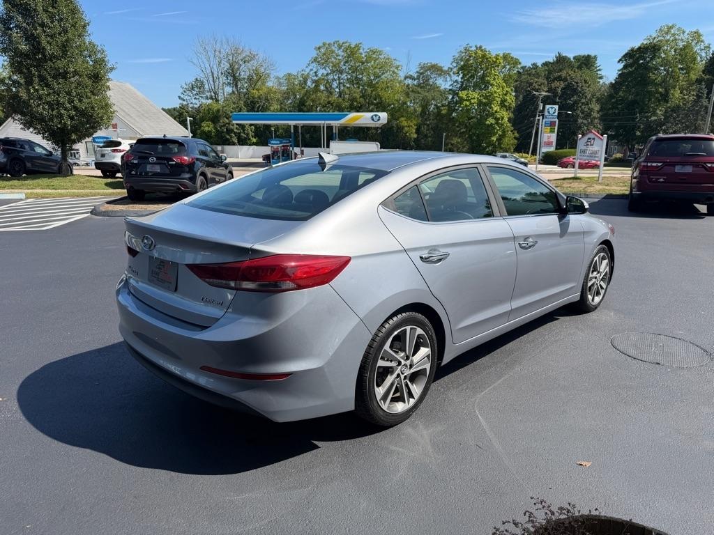 Hyundai Elantra Limited 2.0L Auto PZEV (Alabama) *Ltd Avail* 2017
