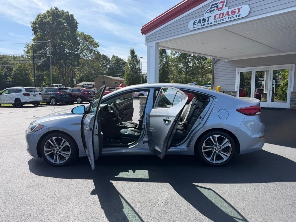 Hyundai Elantra Limited 2.0L Auto PZEV (Alabama) *Ltd Avail* 2017