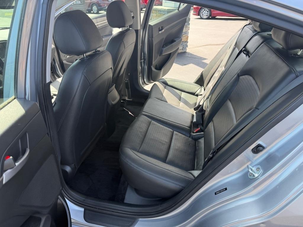 Hyundai Elantra Limited 2.0L Auto PZEV (Alabama) *Ltd Avail* 2017