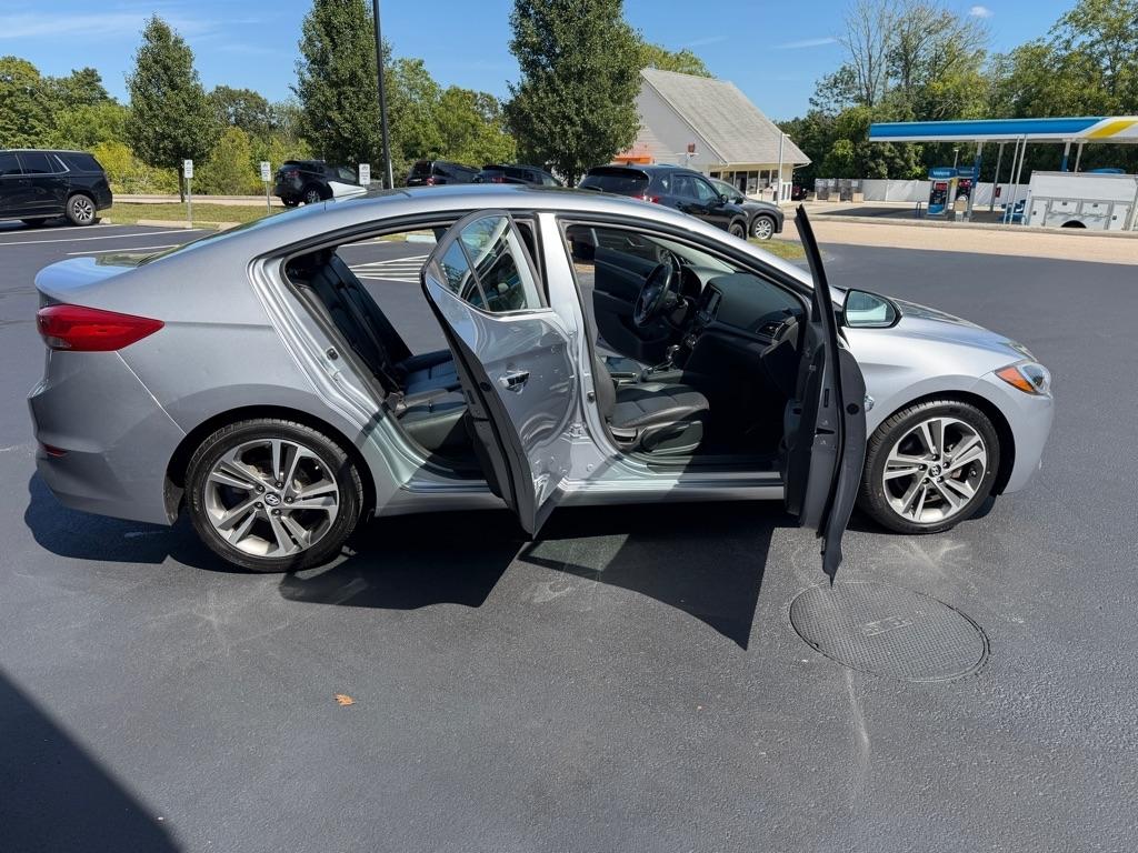 Hyundai Elantra Limited 2.0L Auto PZEV (Alabama) *Ltd Avail* 2017