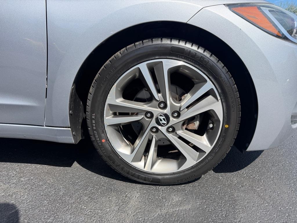 Hyundai Elantra Limited 2.0L Auto PZEV (Alabama) *Ltd Avail* 2017