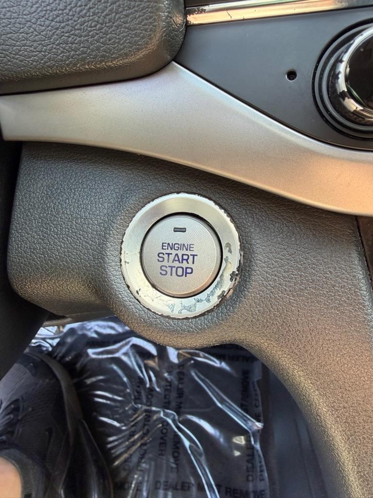 Hyundai Elantra Limited 2.0L Auto PZEV (Alabama) *Ltd Avail* 2017