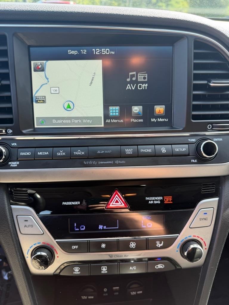 Hyundai Elantra Limited 2.0L Auto PZEV (Alabama) *Ltd Avail* 2017
