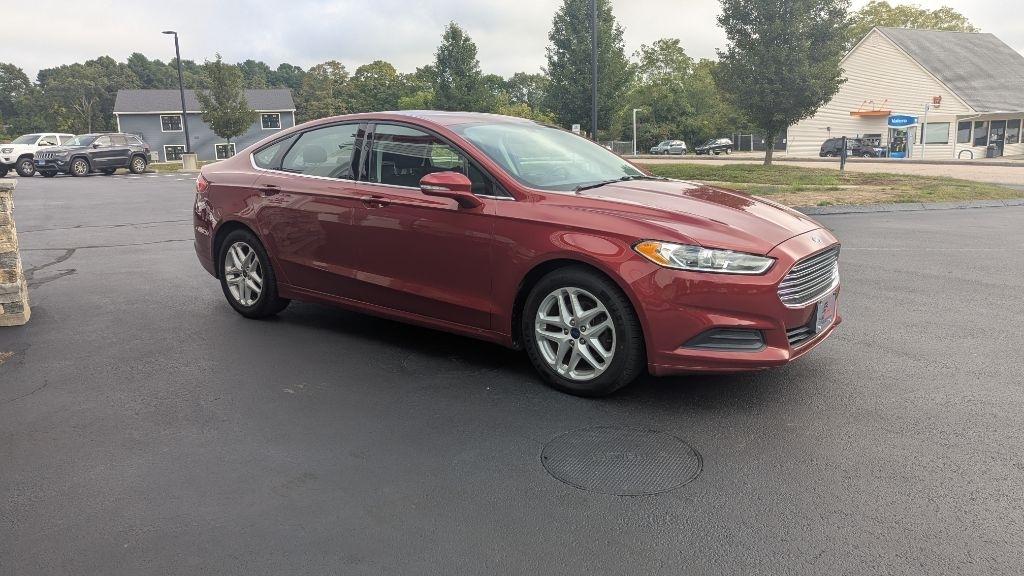 Ford Fusion 4dr Sdn SE FWD 2014