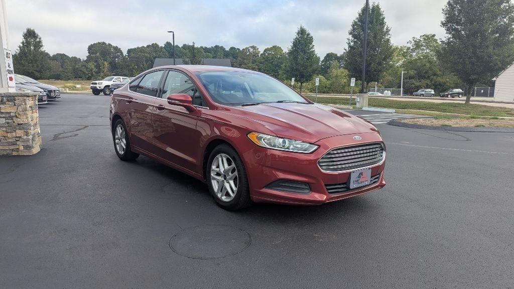 Ford Fusion 4dr Sdn SE FWD 2014