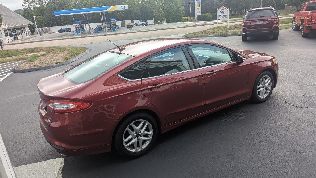 Ford Fusion 4dr Sdn SE FWD 2014
