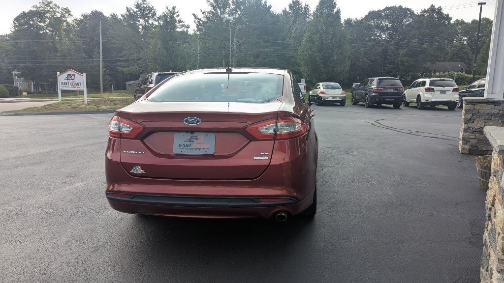 Ford Fusion 4dr Sdn SE FWD 2014