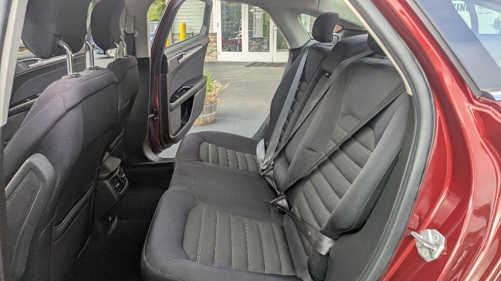 Ford Fusion 4dr Sdn SE FWD 2014