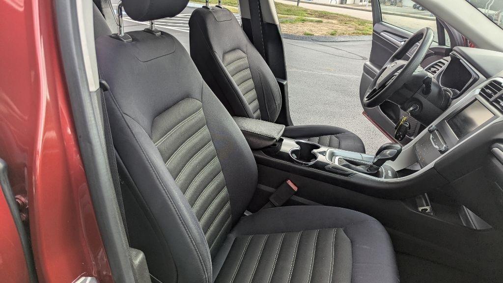 Ford Fusion 4dr Sdn SE FWD 2014