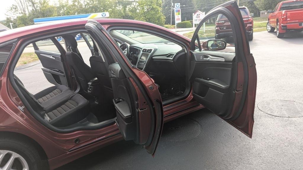 Ford Fusion 4dr Sdn SE FWD 2014