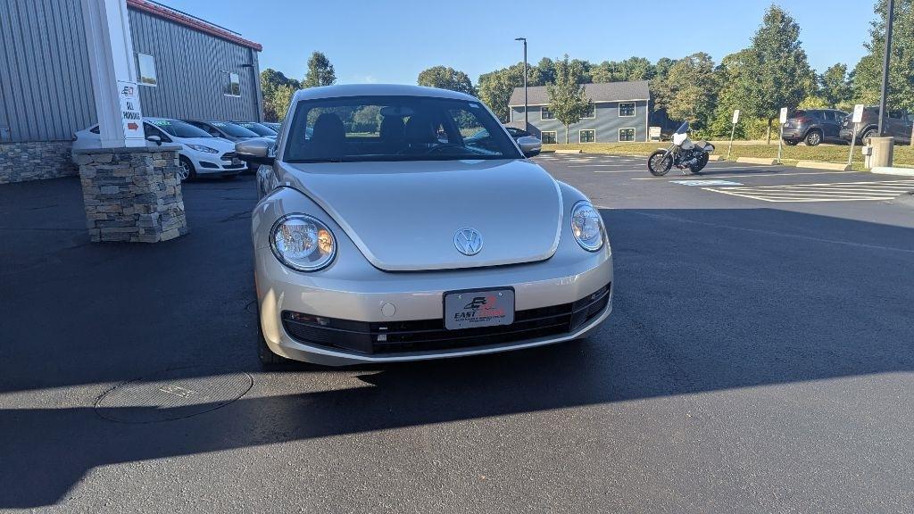 Volkswagen Beetle Coupe 2dr Man 2.5L PZEV 2013