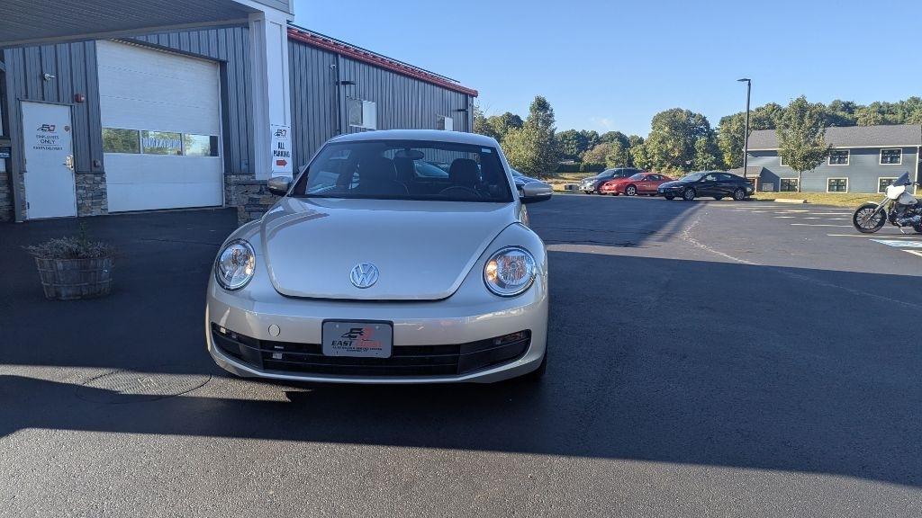 Volkswagen Beetle Coupe 2dr Man 2.5L PZEV 2013