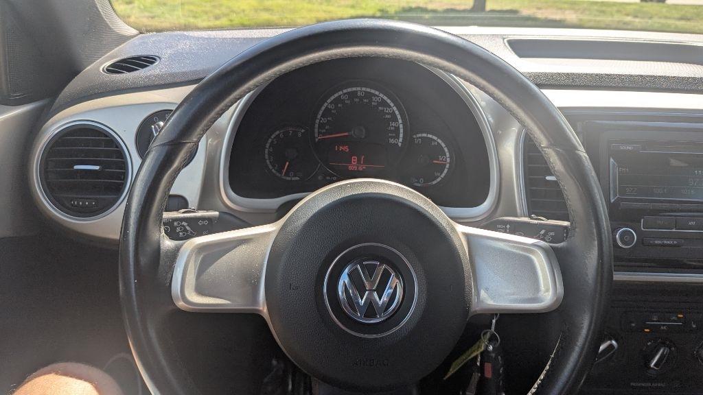 Volkswagen Beetle Coupe 2dr Man 2.5L PZEV 2013