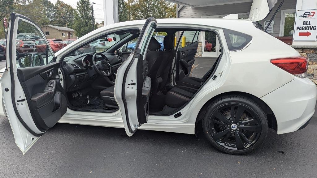 Subaru Impreza 2.0i Sport 5-door CVT 2017