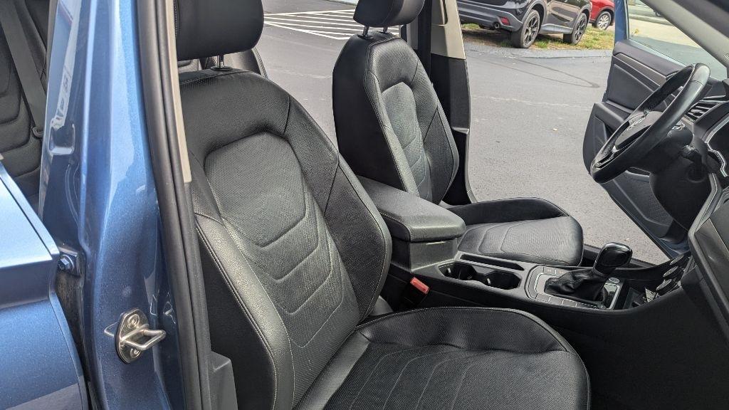 Volkswagen Jetta SEL Premium Auto w/SULEV *Ltd Avail* 2019
