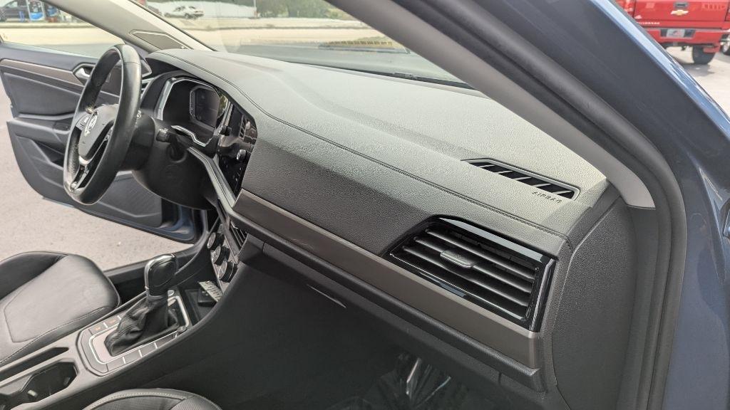 Volkswagen Jetta SEL Premium Auto w/SULEV *Ltd Avail* 2019