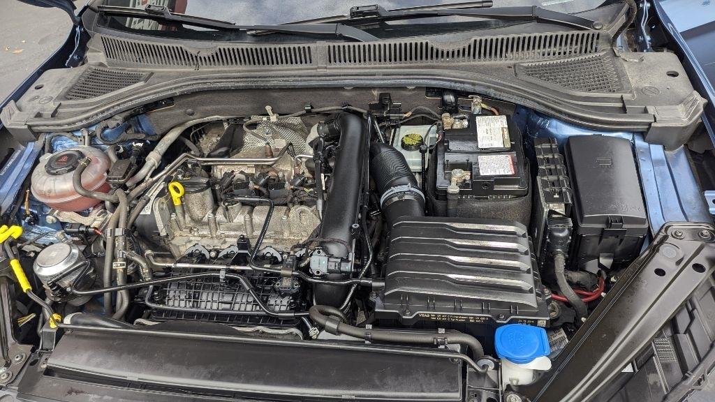 Volkswagen Jetta SEL Premium Auto w/SULEV *Ltd Avail* 2019