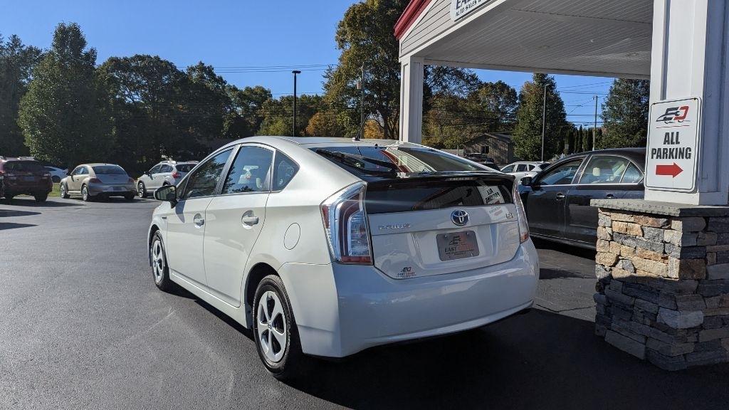 Toyota Prius 5dr HB One (Natl) 2013