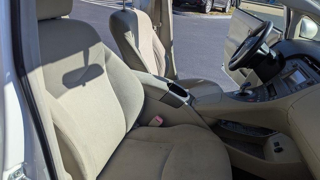 Toyota Prius 5dr HB One (Natl) 2013