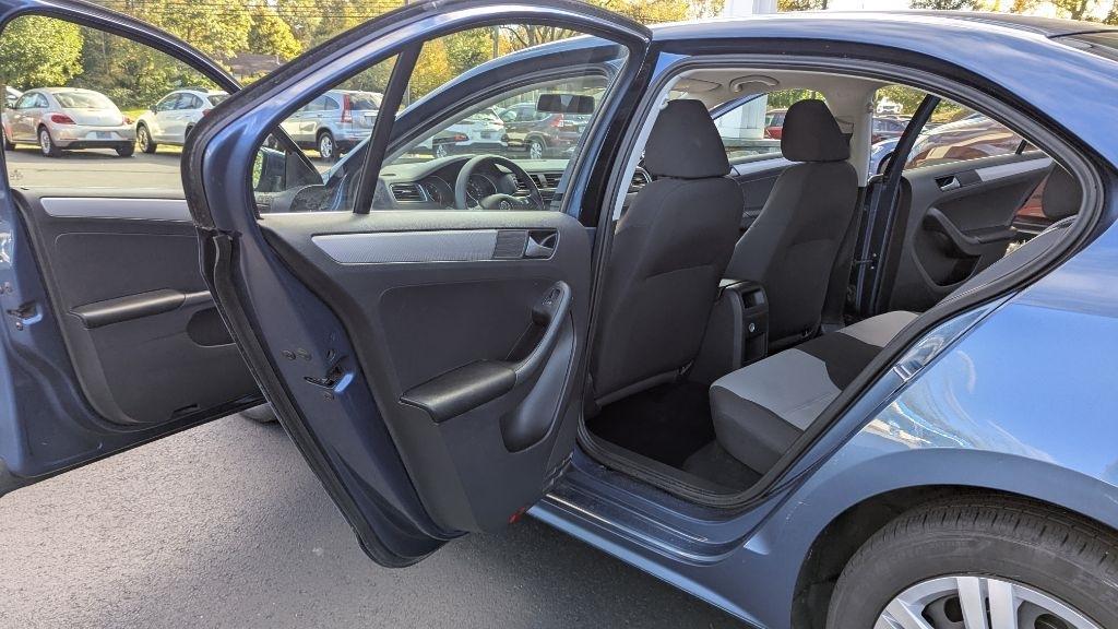 Volkswagen Jetta 1.4T S Auto 2017